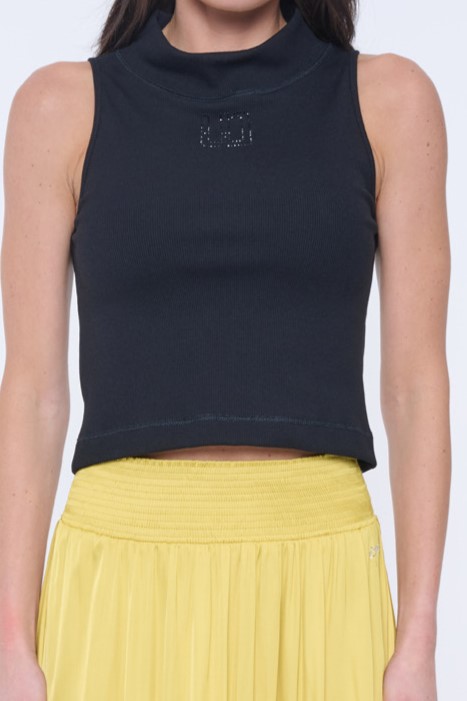 detail 252-727B crop top žebrový