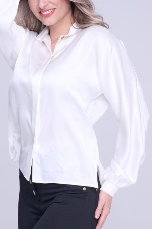 detail 744-120K volná halenka