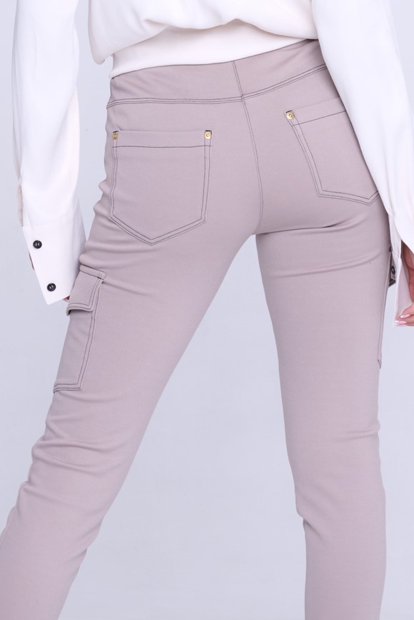 detail 444-763A leginy+cargo kapsy natural