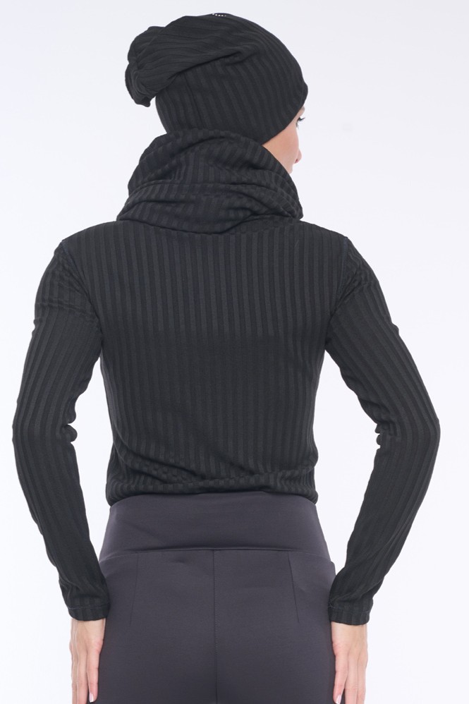 detail 954-143 čepice žebro s logem