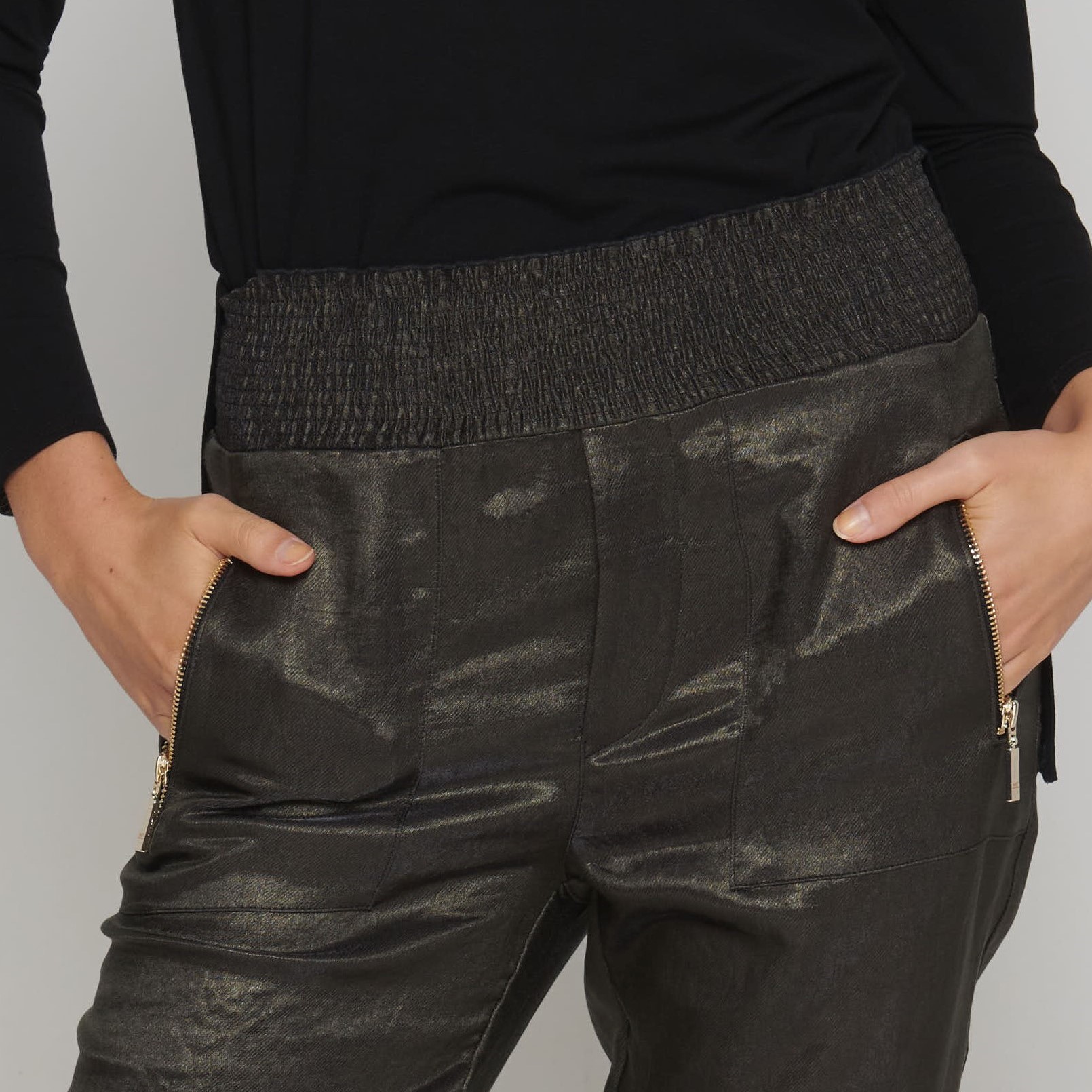 detail 411-665 kalhoty jogger