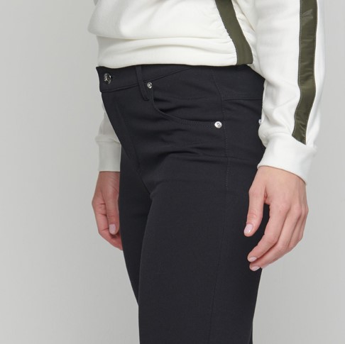 detail 423-704B kalhoty džínového střihu